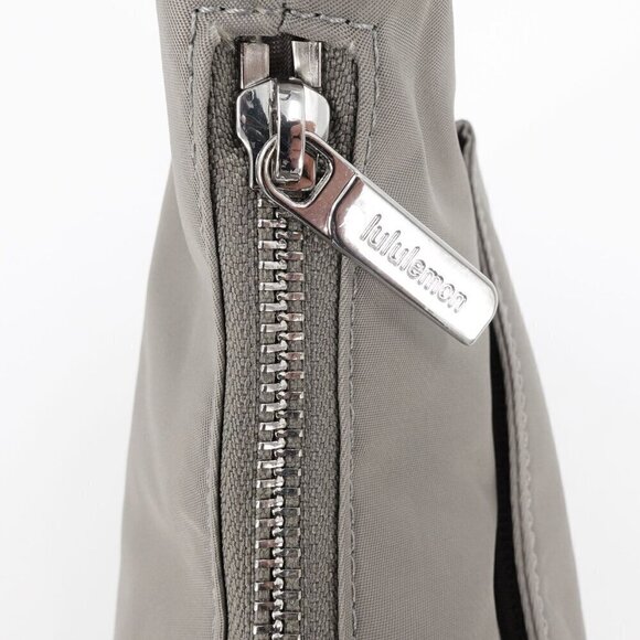 Lululemon Mini Shoulder Bag 3L Gray Sage OS - Picture 9 of 12